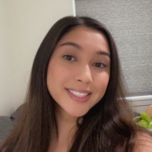 Meet your Posher, Alize